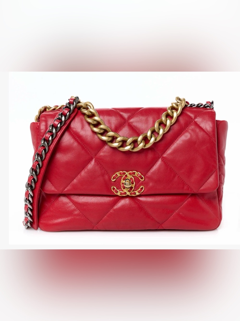 CHANEL Red Quilted Goatskin Shoulder Bag with Mixed Metal Chain